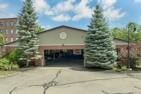 48 Landing Lane Laconia NH 03246
