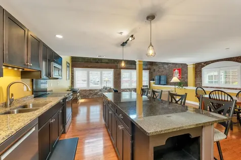 48 Landing Lane Laconia NH 03246