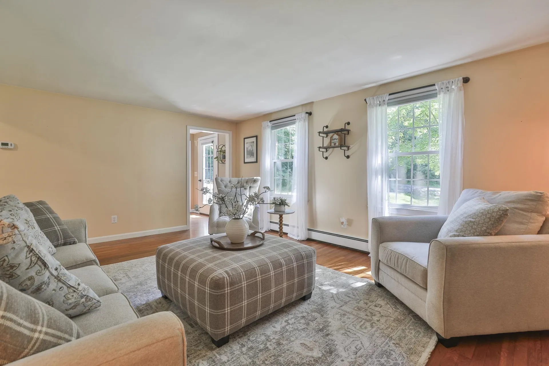 24 Beaver Brook Circle Amherst NH 03031