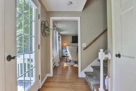 24 Beaver Brook Circle Amherst NH 03031