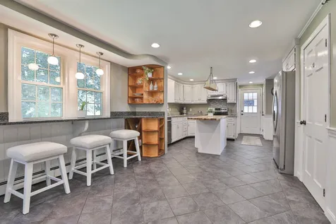 24 Beaver Brook Circle Amherst NH 03031