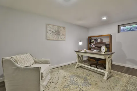 24 Beaver Brook Circle Amherst NH 03031