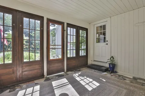 24 Beaver Brook Circle Amherst NH 03031