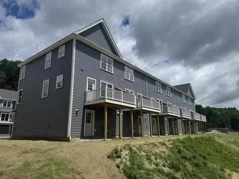86 Kearsarge Lane Tilton NH 03276