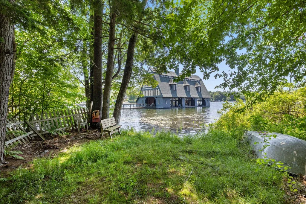 6 Sunset Lane Moultonborough NH 03254