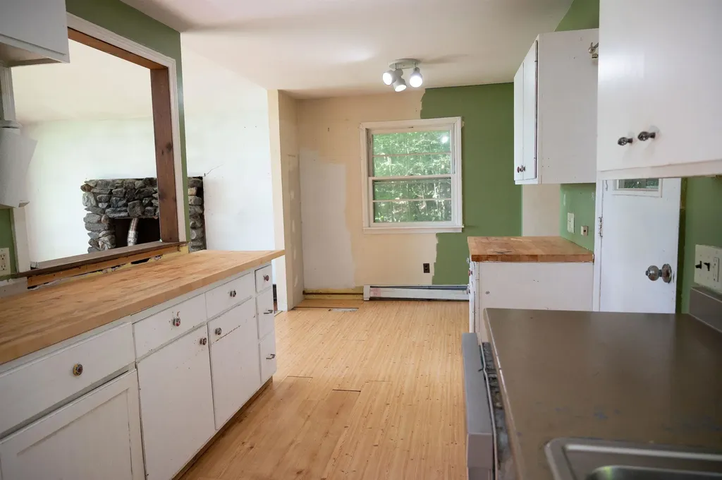 165 Dutton Farm Road Springfield VT 05156
