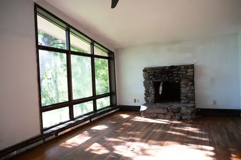 165 Dutton Farm Road Springfield VT 05156