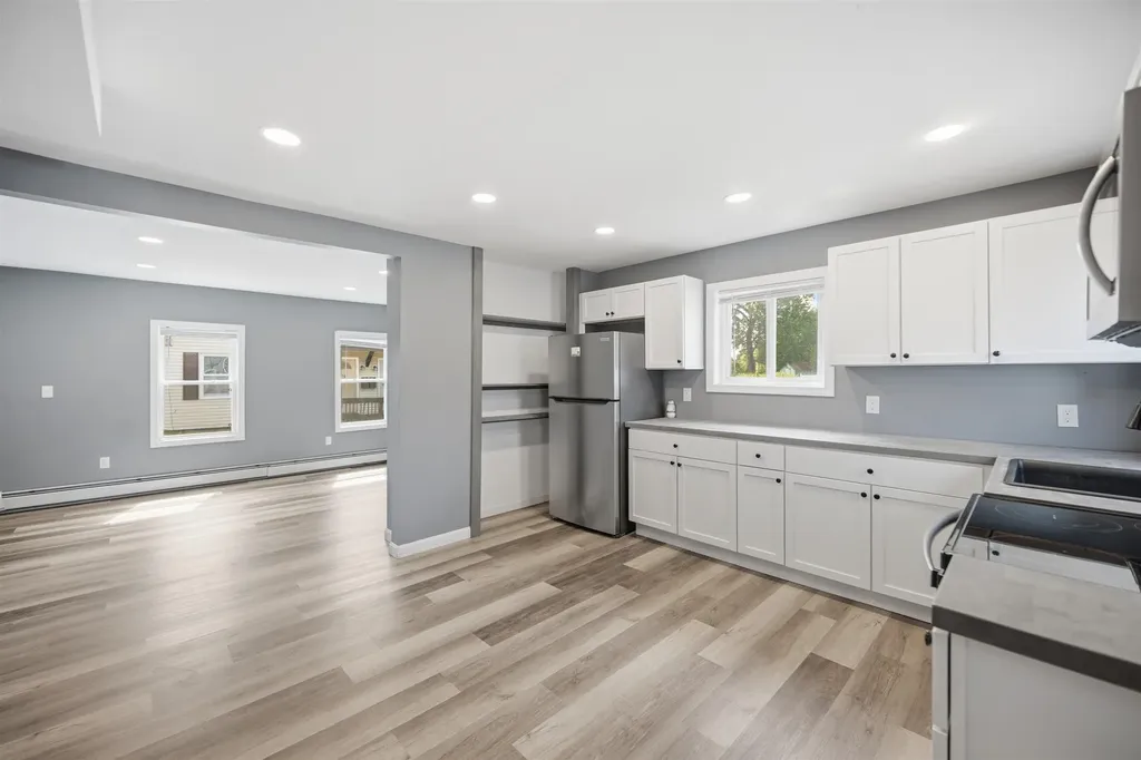 13-15 Shedds Avenue Nashua NH 03060