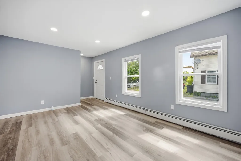 13-15 Shedds Avenue Nashua NH 03060