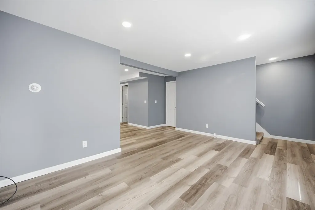 13-15 Shedds Avenue Nashua NH 03060