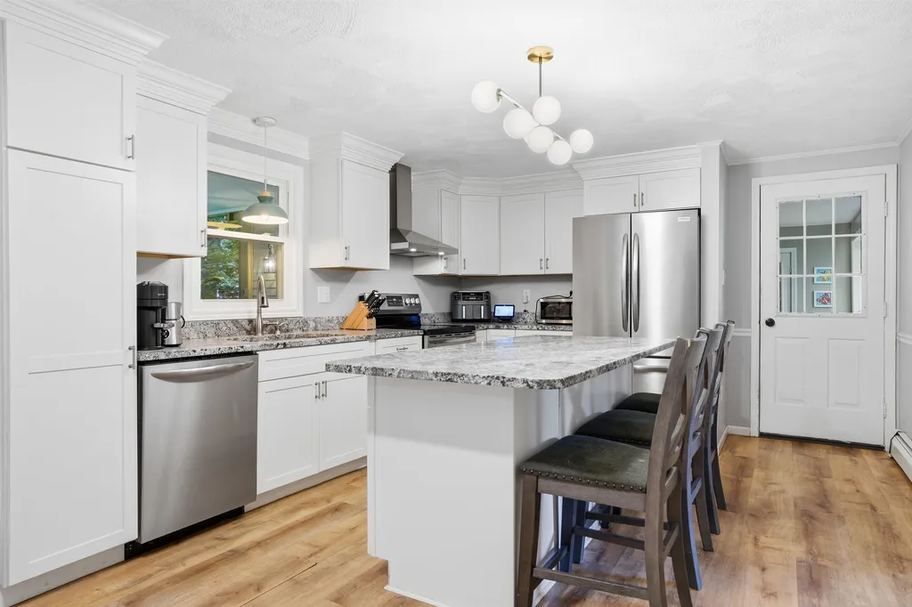 35 Salisbury Road Keene NH 03431