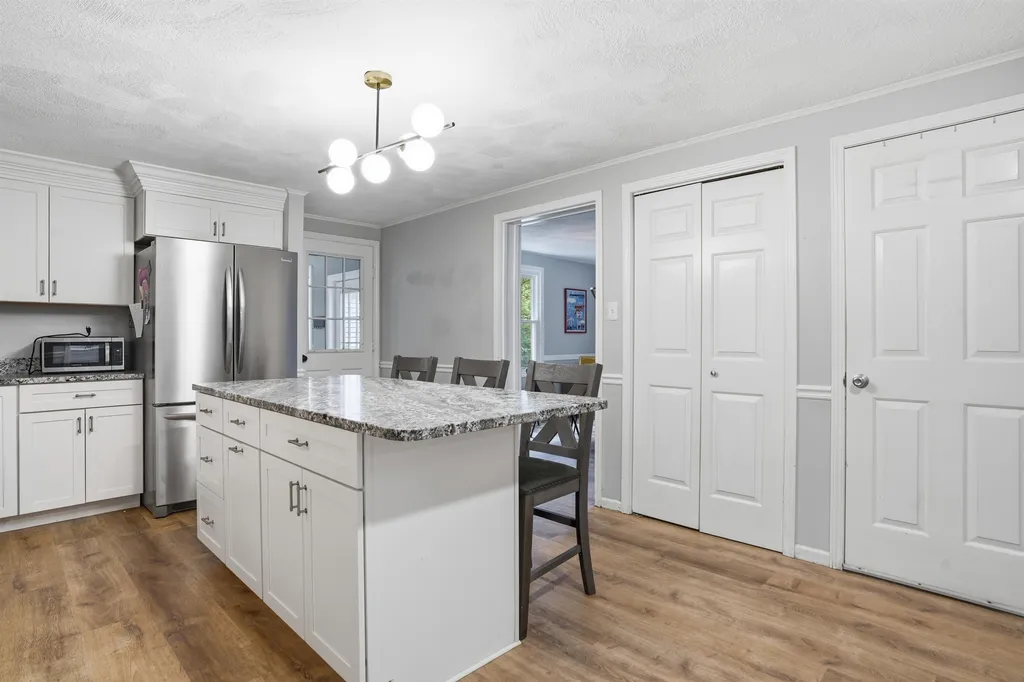 35 Salisbury Road Keene NH 03431