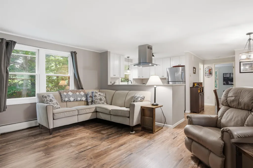 35 Salisbury Road Keene NH 03431