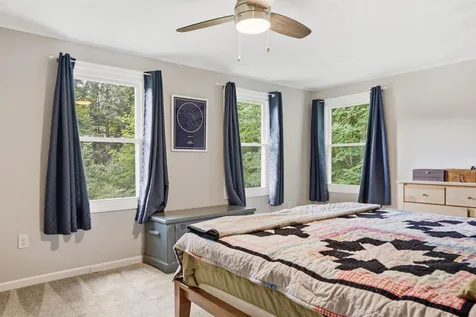 35 Salisbury Road Keene NH 03431