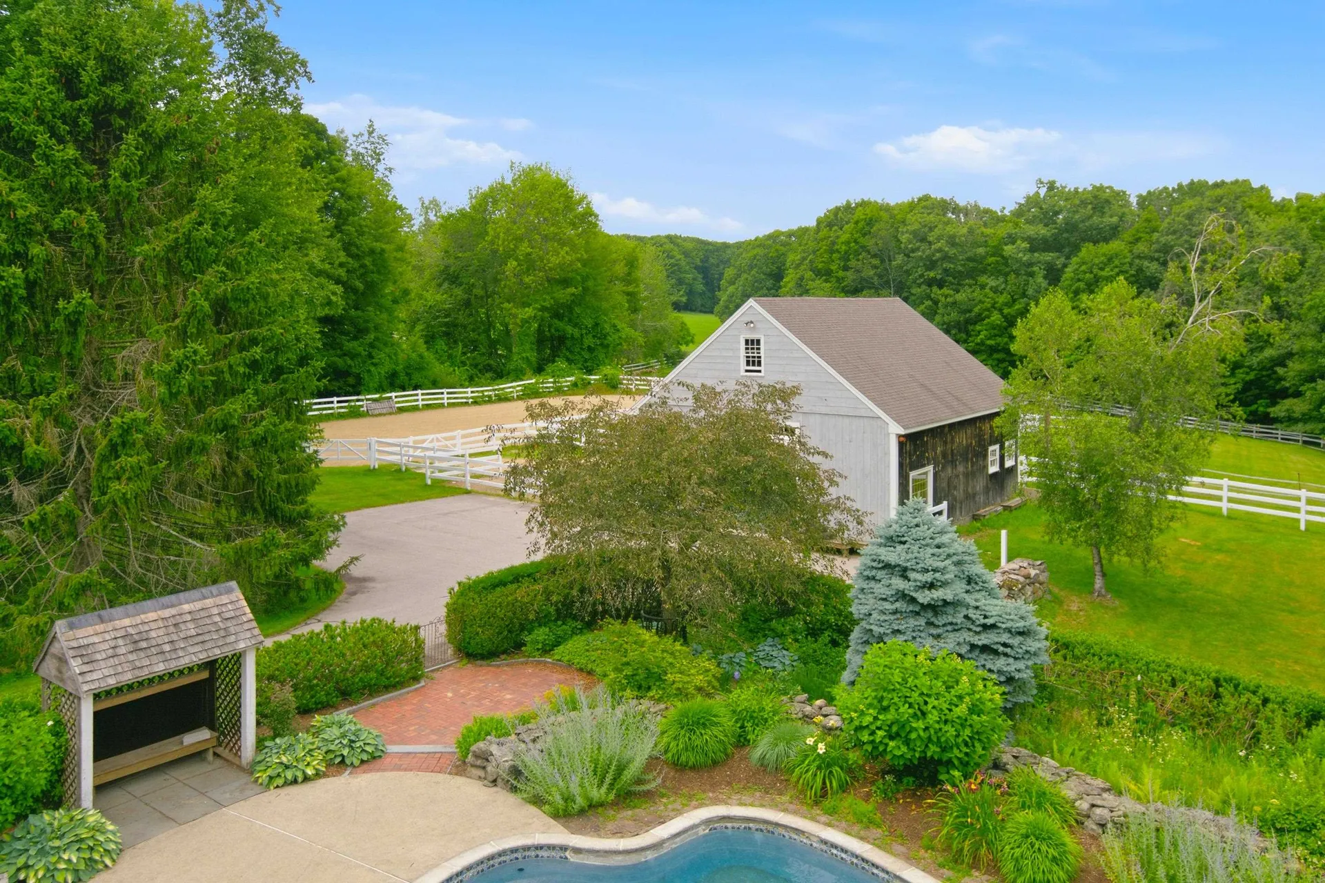 428 Clark Hill Road New Boston NH 03070