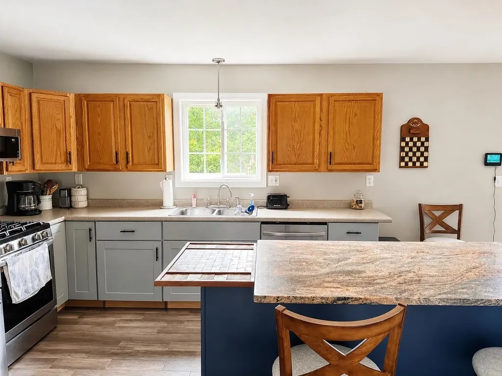 1000 Catamount Road Pittsfield NH 03263