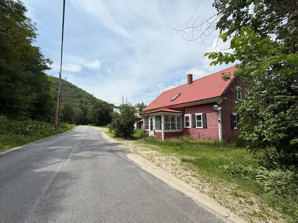 446 Walker Brook Road Danbury NH 03230