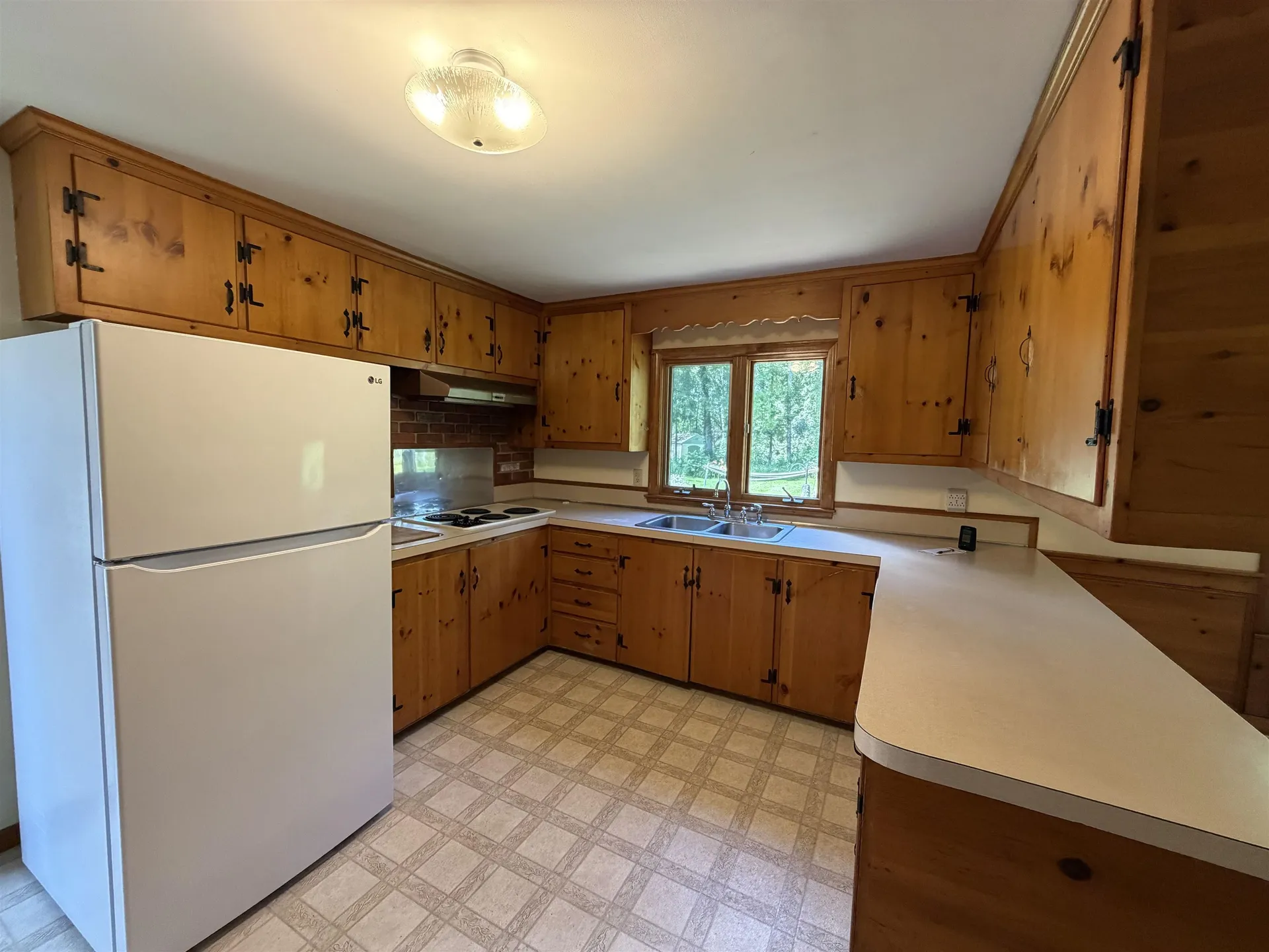 5 Ridgewood Terrace Exeter NH 03833