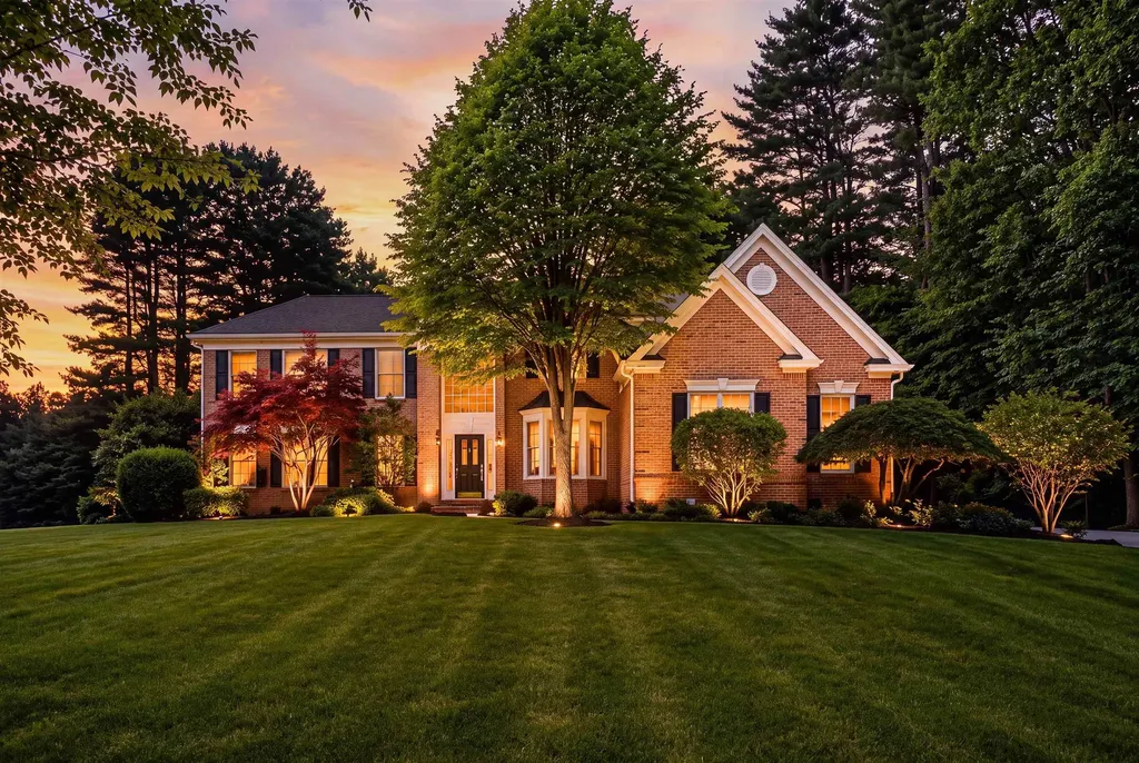 33 Marston Road Bedford NH 03110