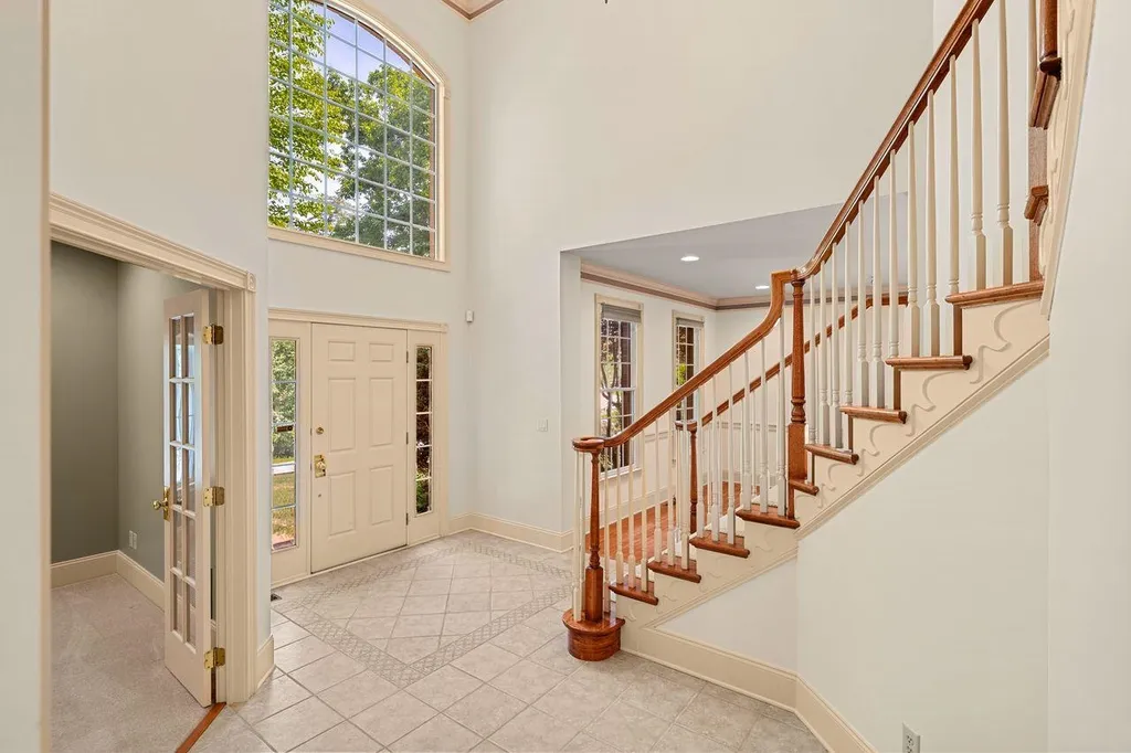 33 Marston Road Bedford NH 03110