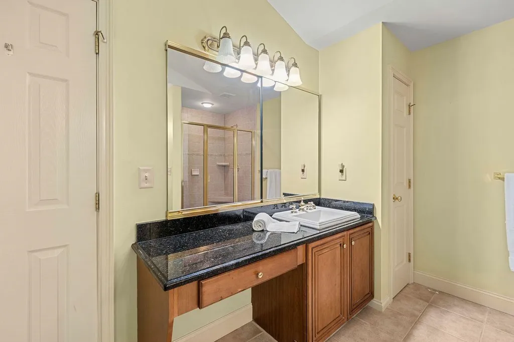33 Marston Road Bedford NH 03110
