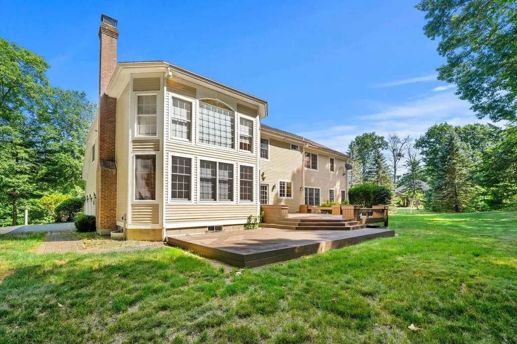 33 Marston Road Bedford NH 03110