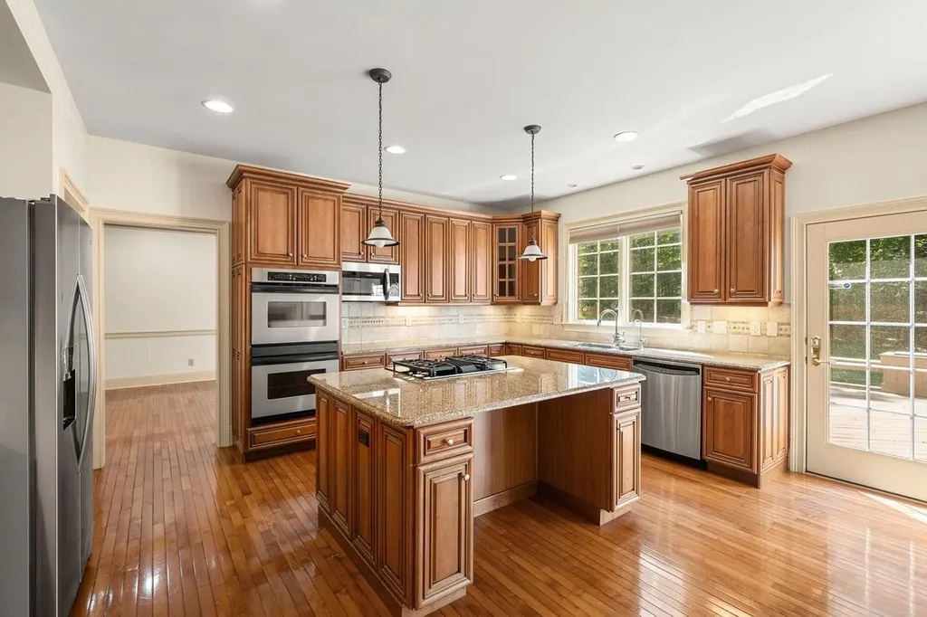 33 Marston Road Bedford NH 03110