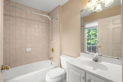 33 Marston Road Bedford NH 03110
