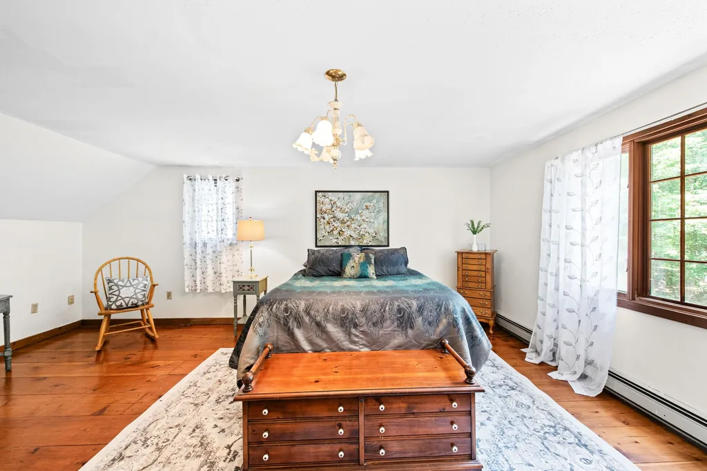 86 Mo-sett Avenue Goffstown NH 03045