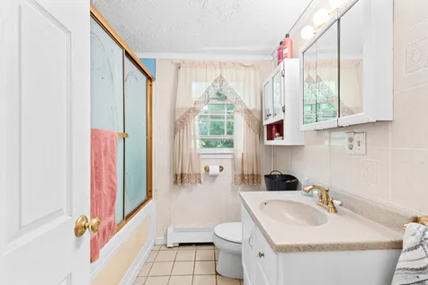 86 Mo-sett Avenue Goffstown NH 03045
