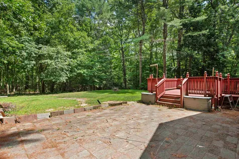 86 Mo-sett Avenue Goffstown NH 03045