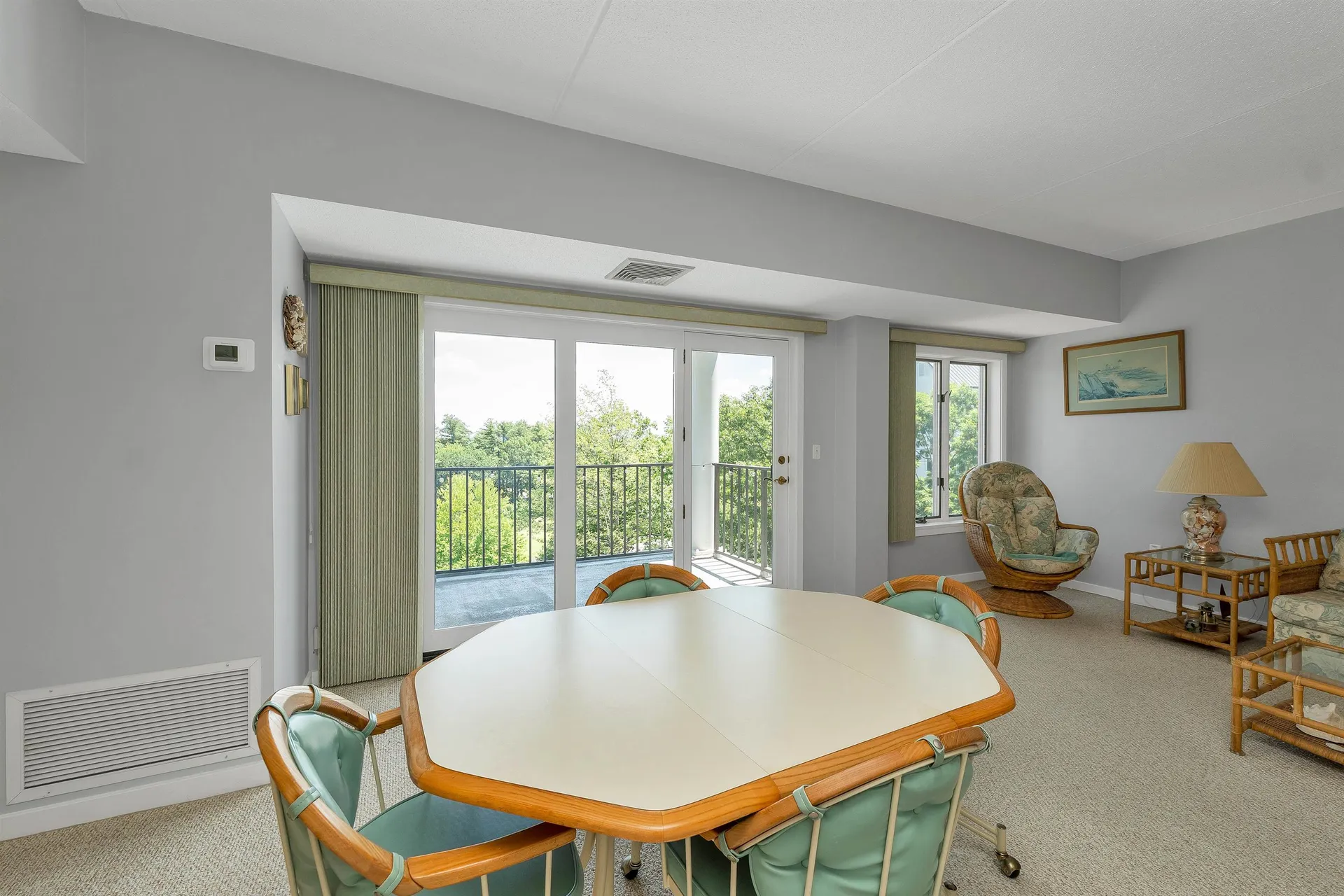 12 Mt. Laurels Drive Nashua NH 03062