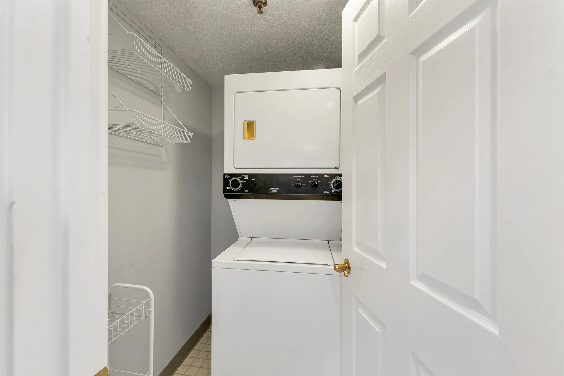 12 Mt. Laurels Drive Nashua NH 03062