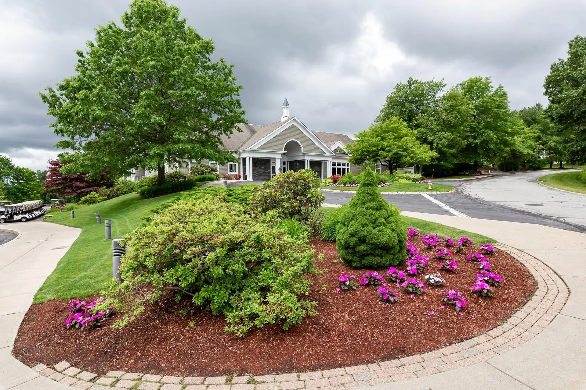 12 Mt. Laurels Drive Nashua NH 03062