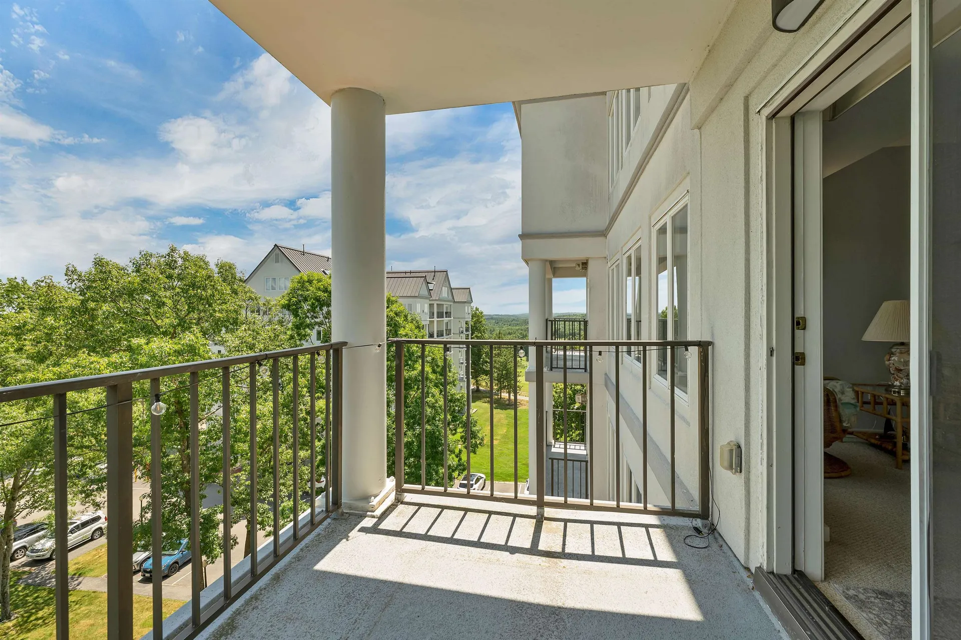 12 Mt. Laurels Drive Nashua NH 03062