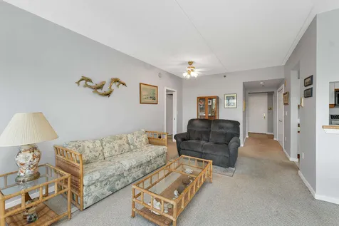 12 Mt. Laurels Drive Nashua NH 03062