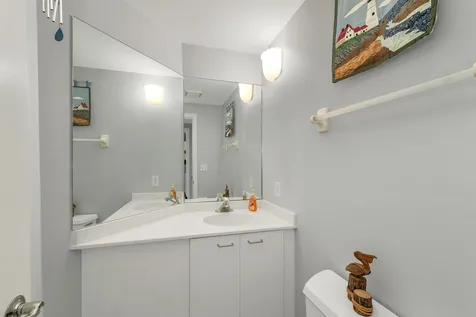 12 Mt. Laurels Drive Nashua NH 03062