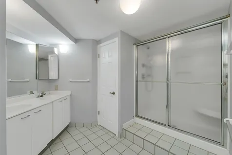 12 Mt. Laurels Drive Nashua NH 03062