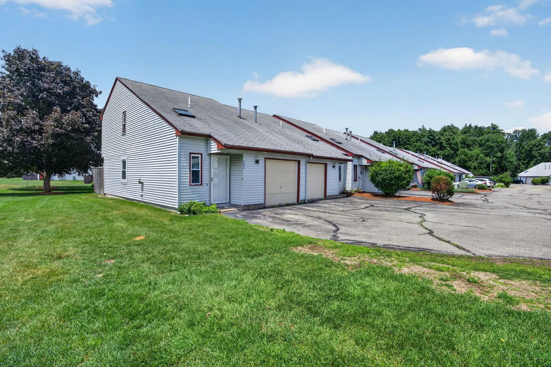 264 Stonebridge Drive Nashua NH 03063