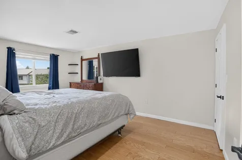 264 Stonebridge Drive Nashua NH 03063