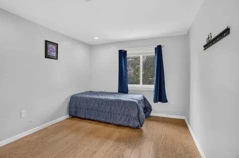 264 Stonebridge Drive Nashua NH 03063