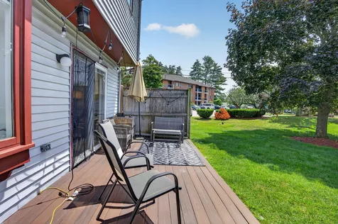 264 Stonebridge Drive Nashua NH 03063