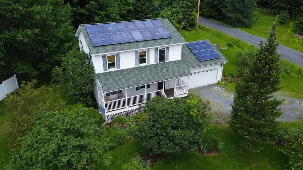 15 Whitefield Drive Cambridge VT 05464