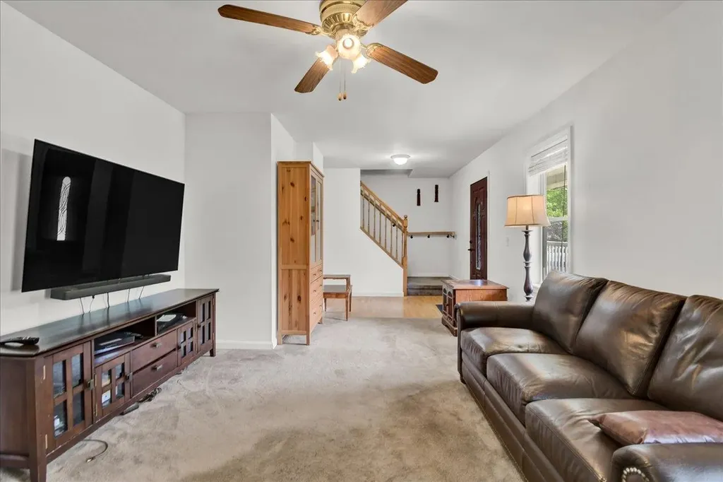 15 Whitefield Drive Cambridge VT 05464