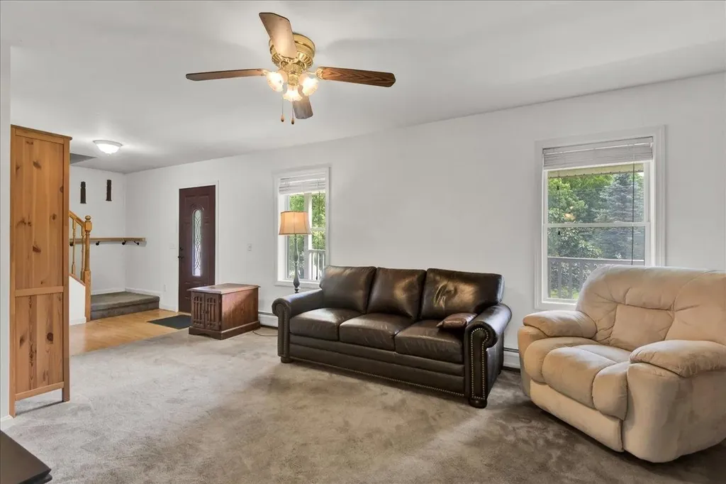 15 Whitefield Drive Cambridge VT 05464