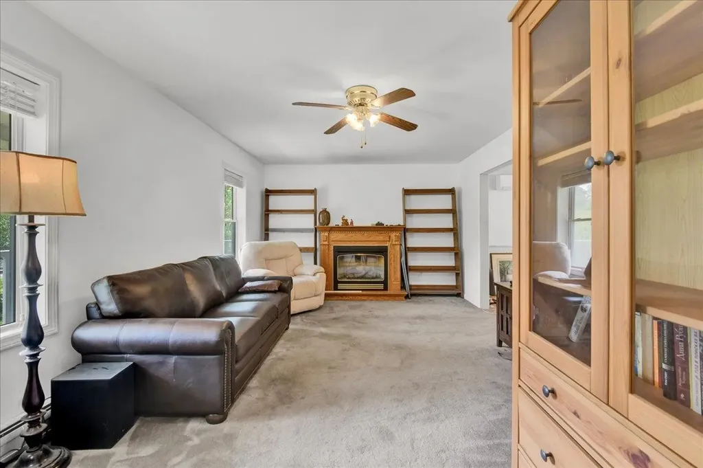 15 Whitefield Drive Cambridge VT 05464
