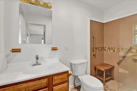 15 Whitefield Drive Cambridge VT 05464