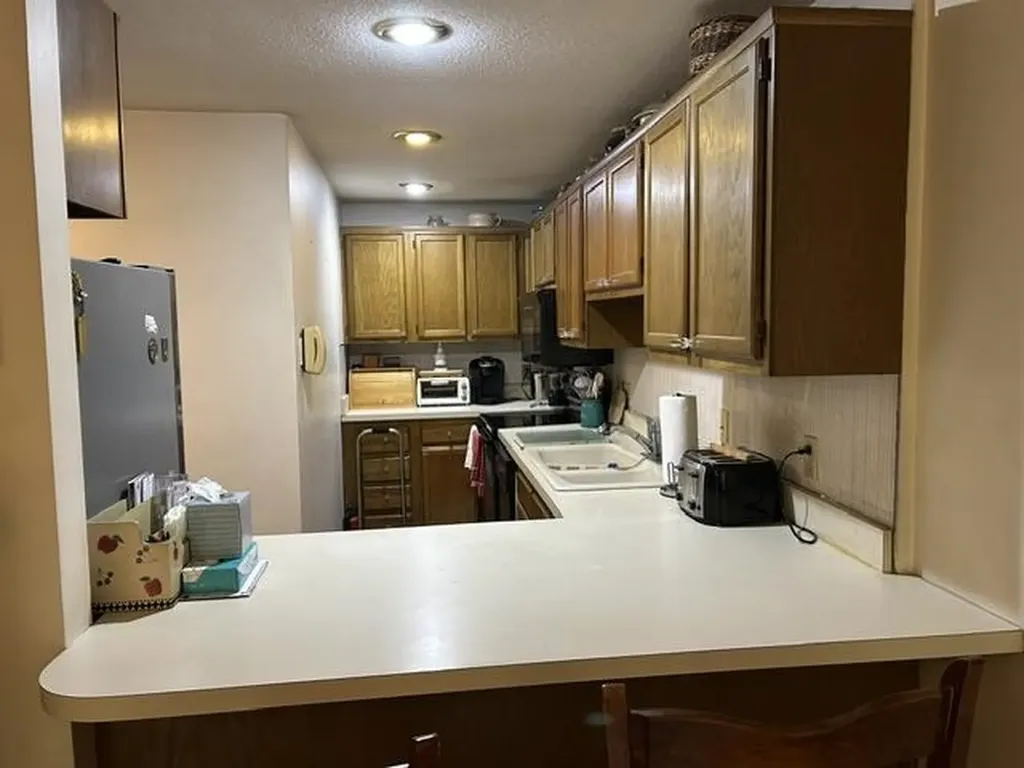 11 Evergreen Lane Brattleboro VT 05301
