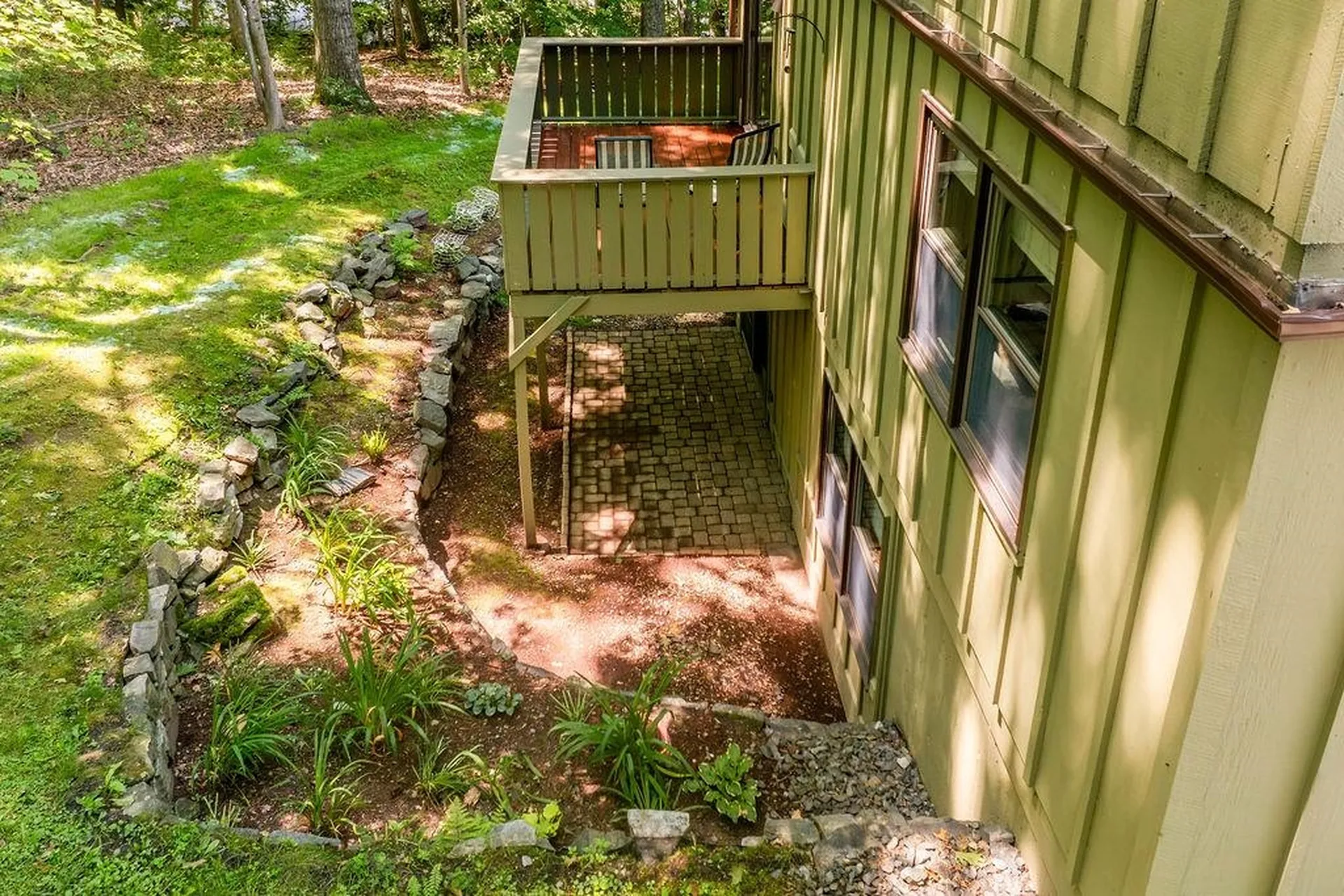 26 Pleasant Street Lebanon NH 03784
