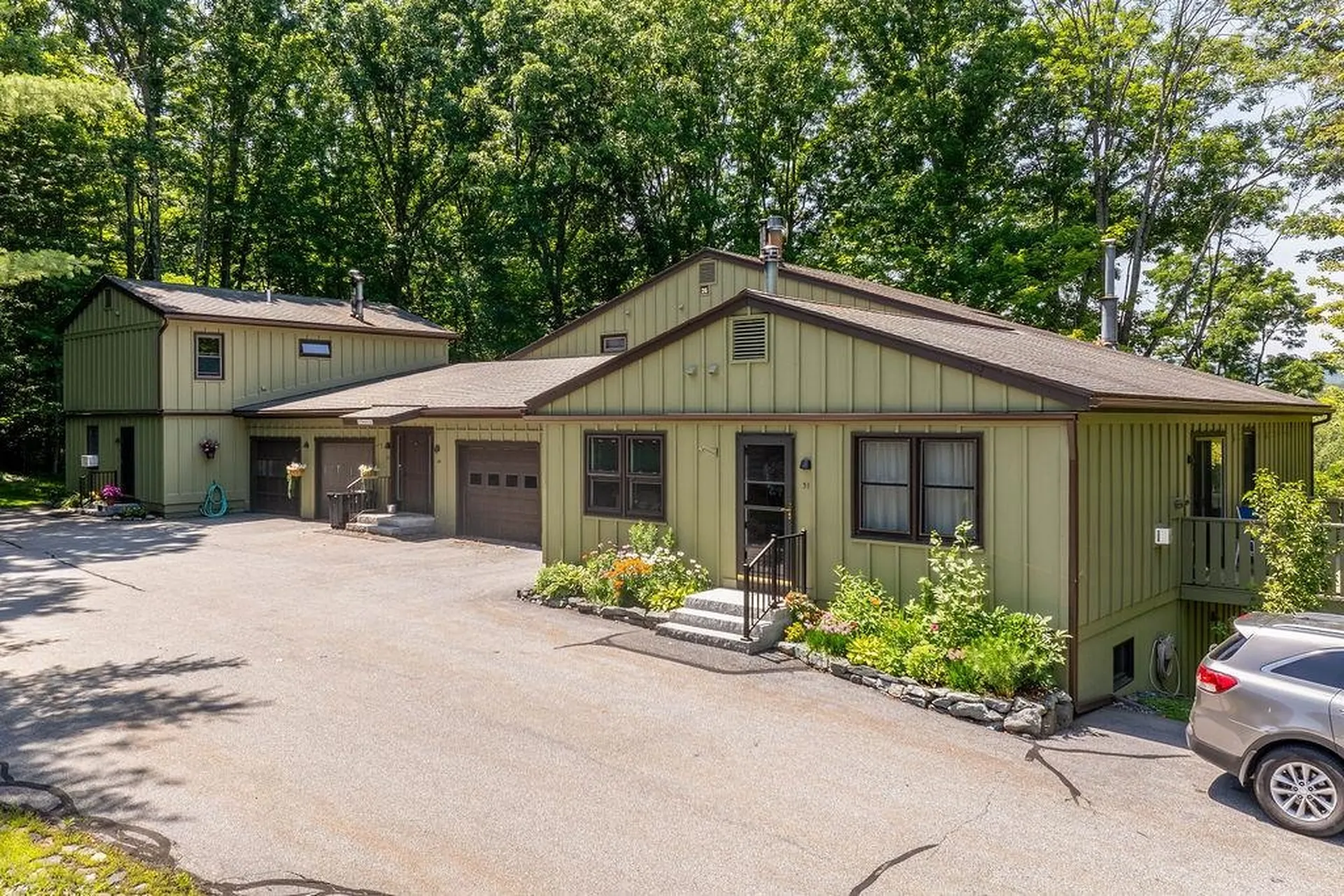 26 Pleasant Street Lebanon NH 03784